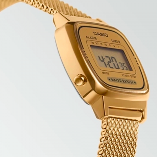La montre numérique rétro dorée, Casio, Magasinez des Montres pour Femme  en ligne